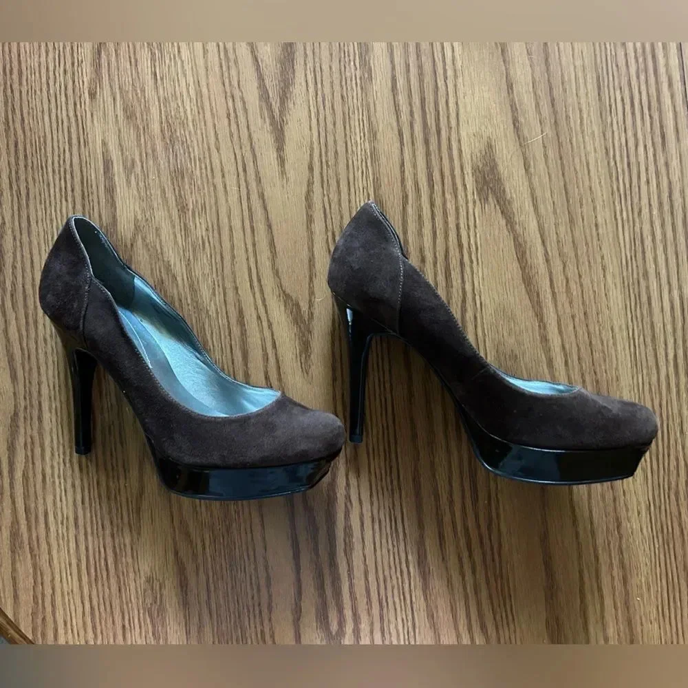 Guess Brown Suede Heels